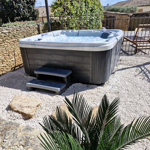 Jacuzzi
